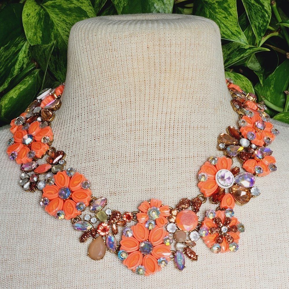 🔥 J. Crew Sizzling Orange Cosmos Brulee Necklace, HTF